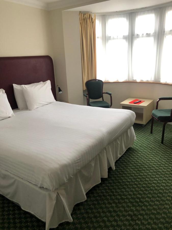 Granby Hotel Грейвсенд Экстерьер фото