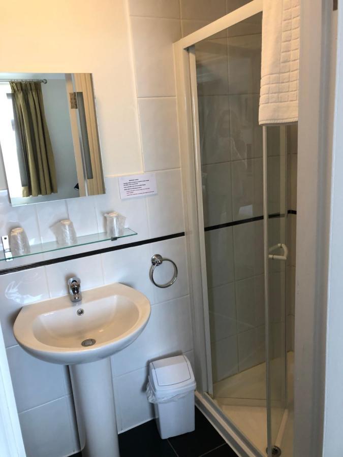 Granby Hotel Грейвсенд Экстерьер фото